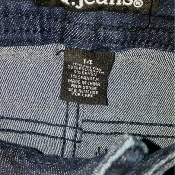 Blue Jeans With Pearls. - Picture 6 of 6